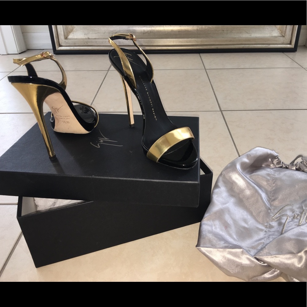 BRAND NEW GIUSEPPE ZANOTTI HEELS